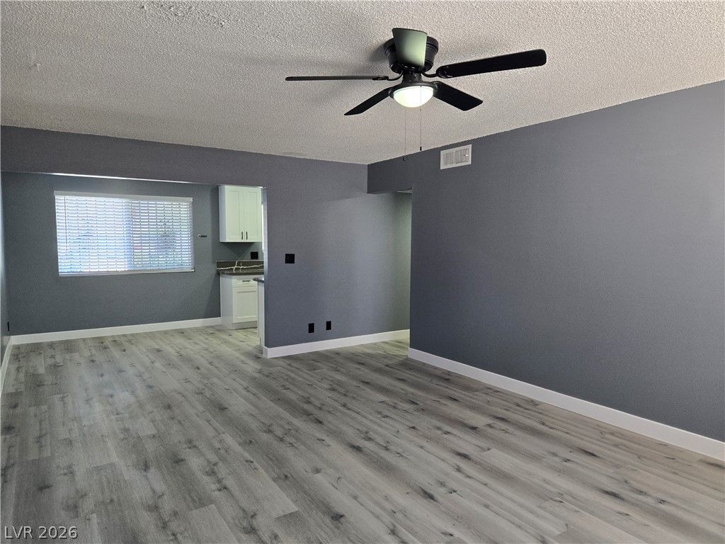 3240 North Michael Way 1 — photo 4 of 25
