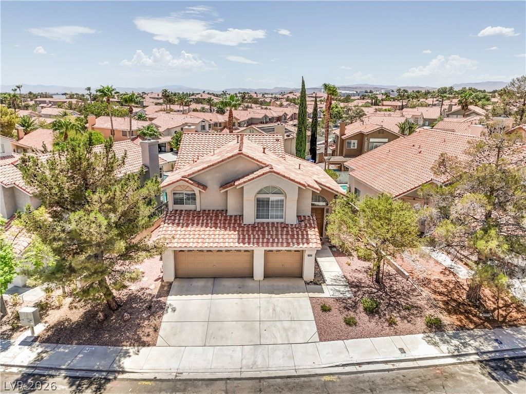 9513 Scenic Sunset Drive — photo 2