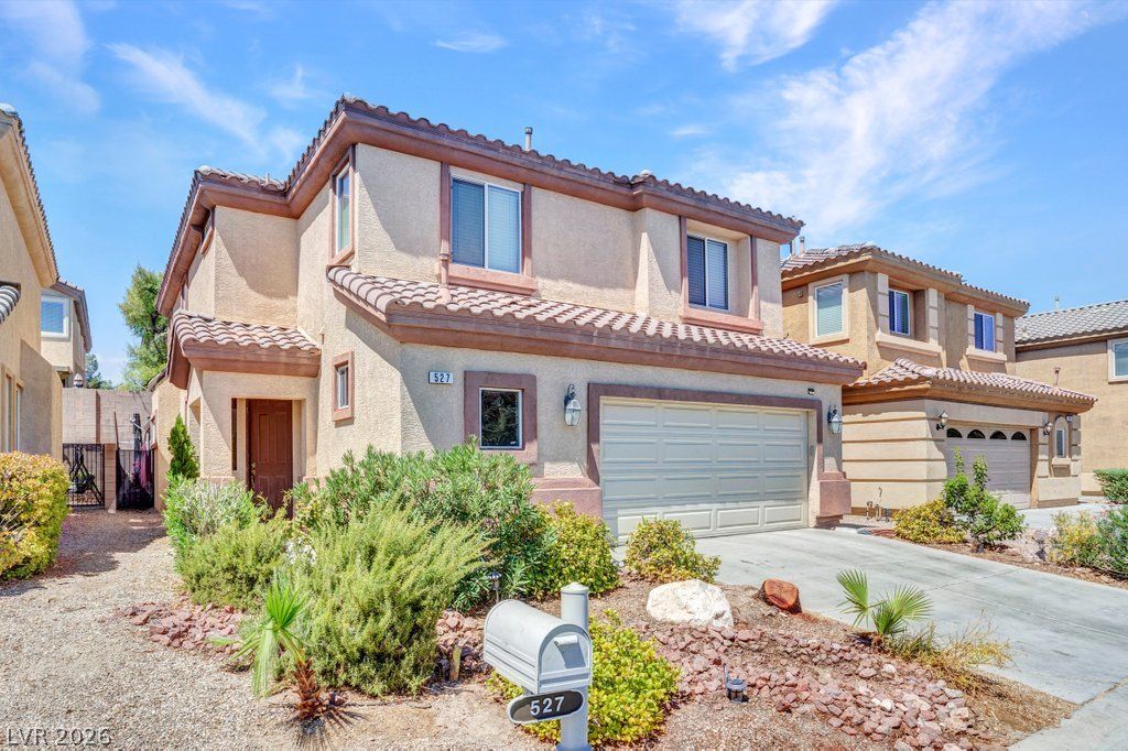 527 Newberry Springs Drive — photo 4