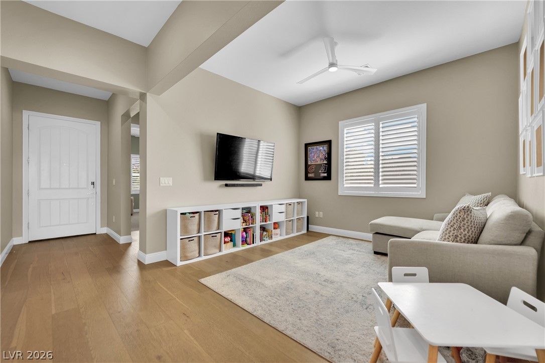 2543 Strathmill Avenue — photo 5