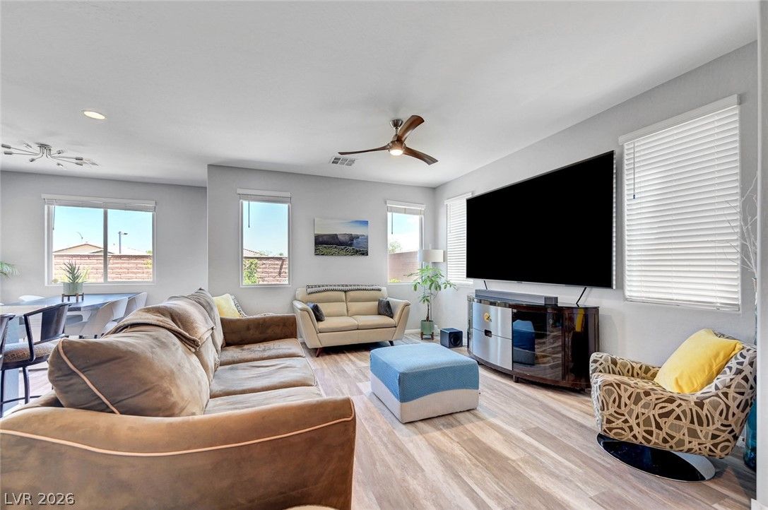 10840 Woods Hole Bay Street — photo 4