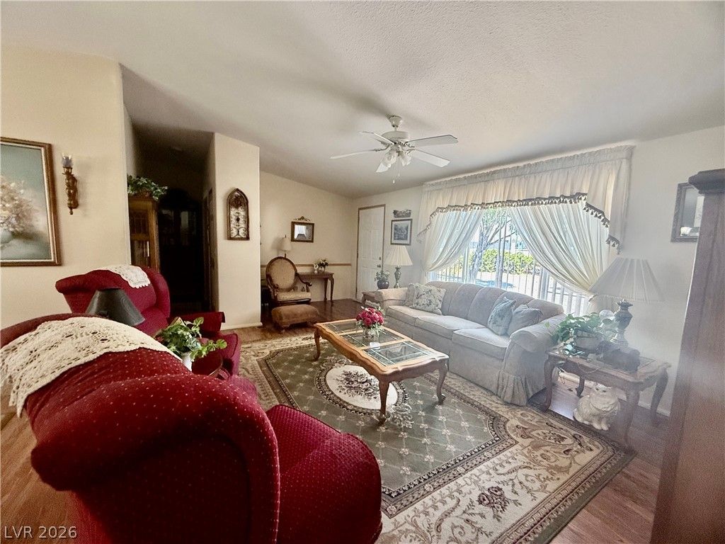4831 East Comanche Drive — photo 3