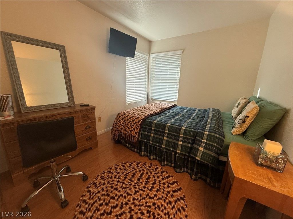 460 Elm Drive 201 — photo 3 of 21