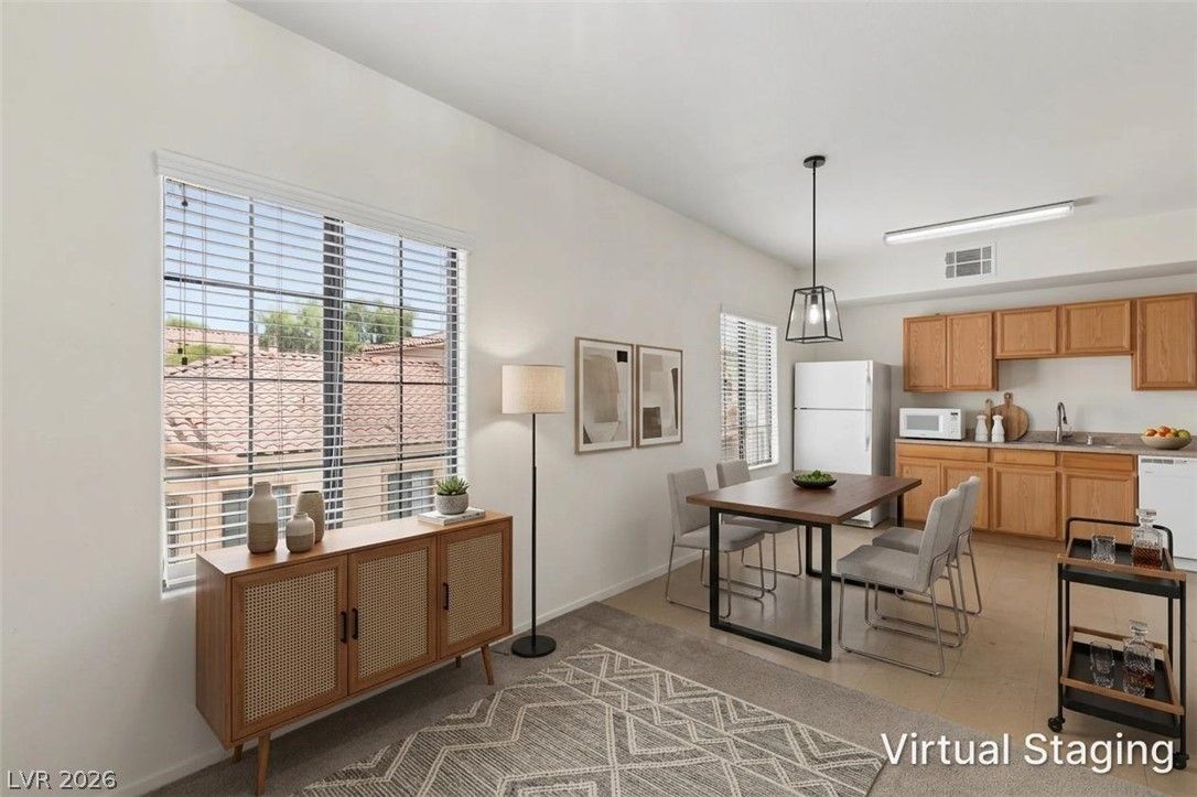 2171 Hussium Hills Street 204 — photo 4