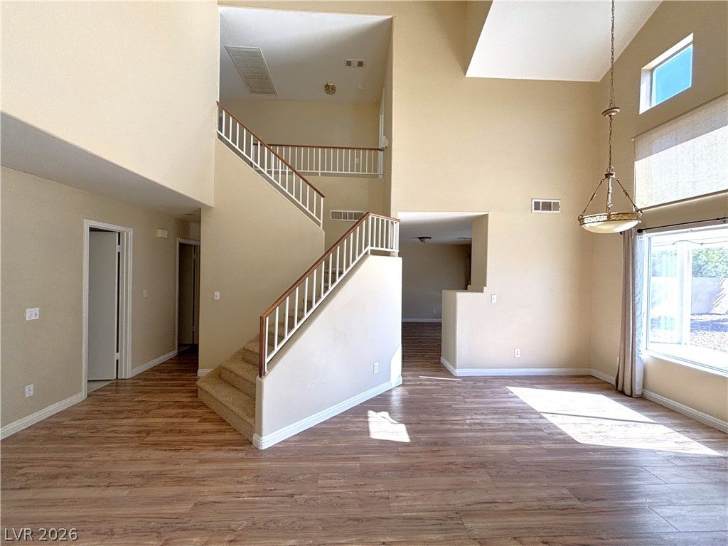 1324 Nugget Creek Drive — photo 4 of 22
