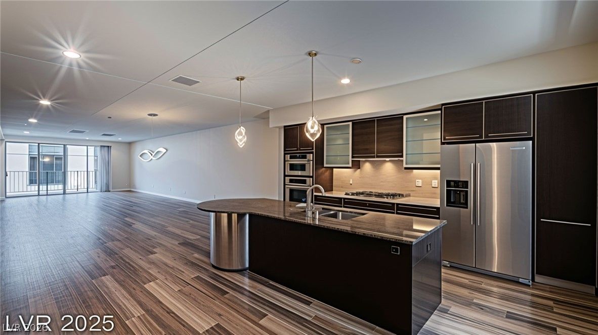 8925 West Flamingo Road 228 — photo 3 of 42