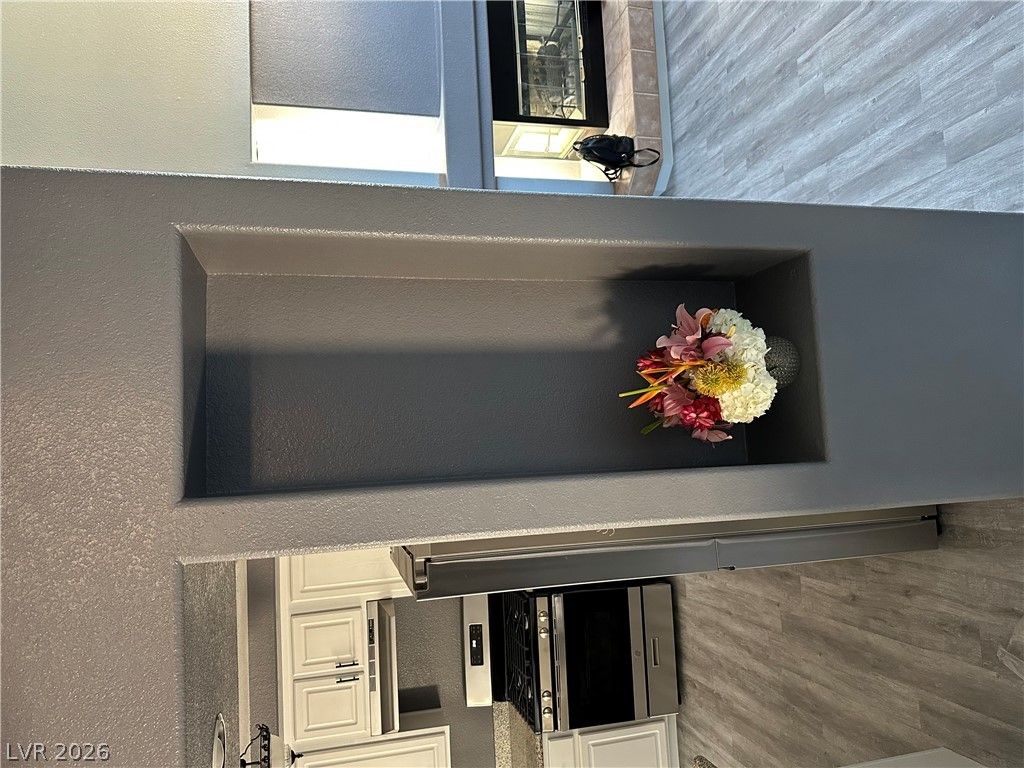 1511 Balsam Mist Avenue — photo 3