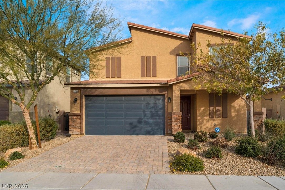 4320 Stardusk Falls Avenue — photo 3