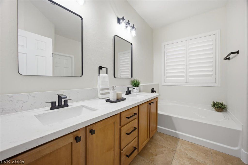 6737 Scavenger Hunt Street — photo 4