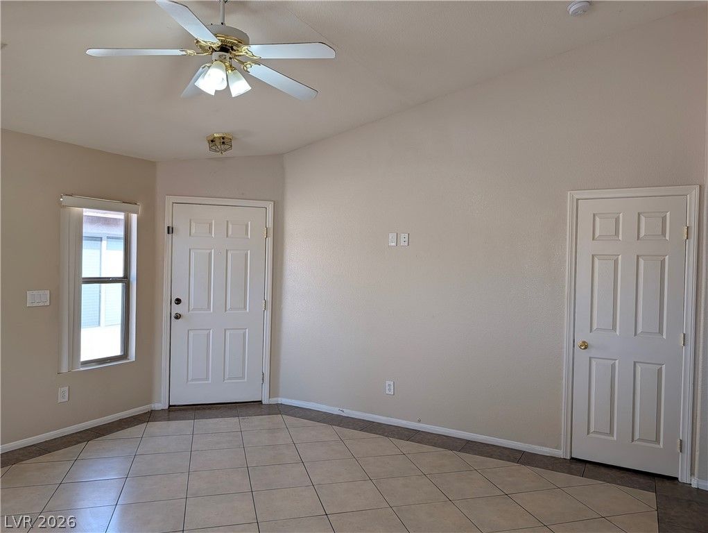 6495 Duck Hill Springs Drive — photo 2