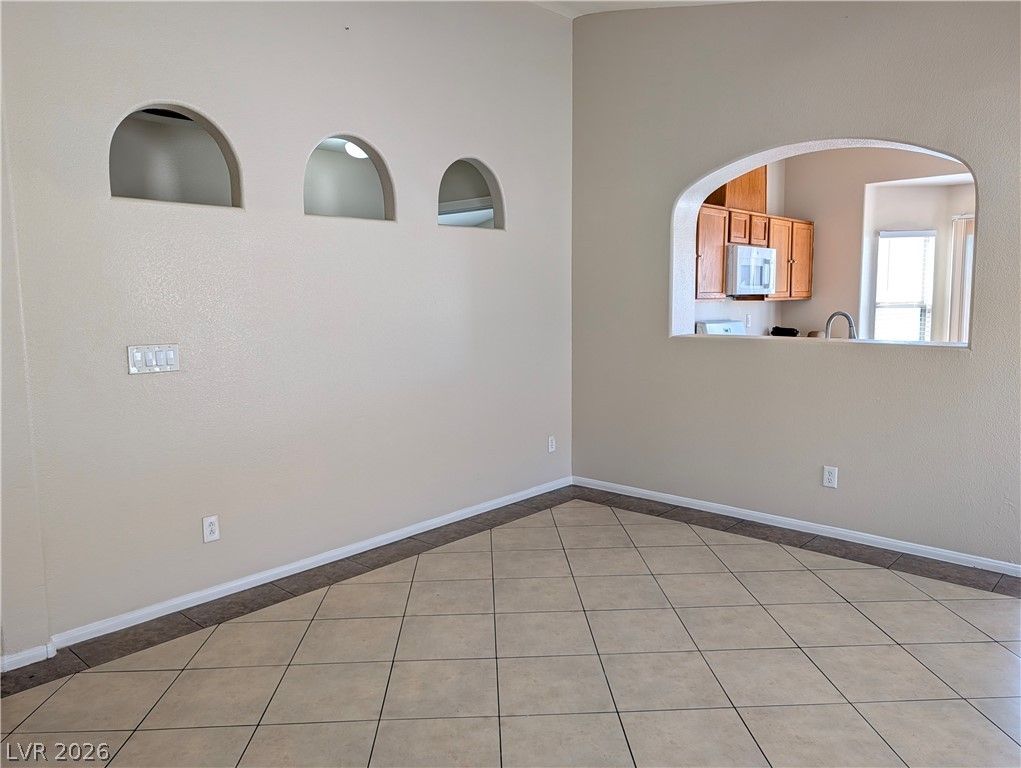 6495 Duck Hill Springs Drive — photo 4