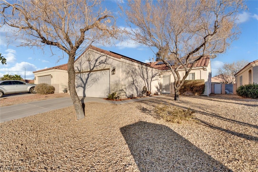 1072 Sky Rock Court — photo 2 of 18