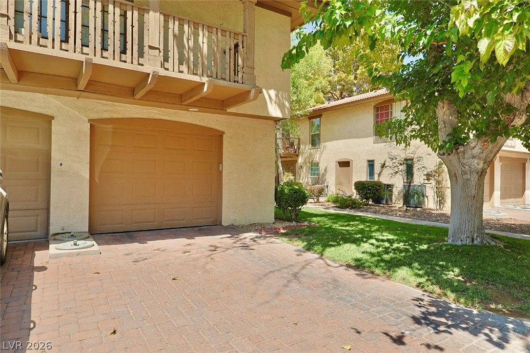 3181 Pinehurst Drive D — photo 4