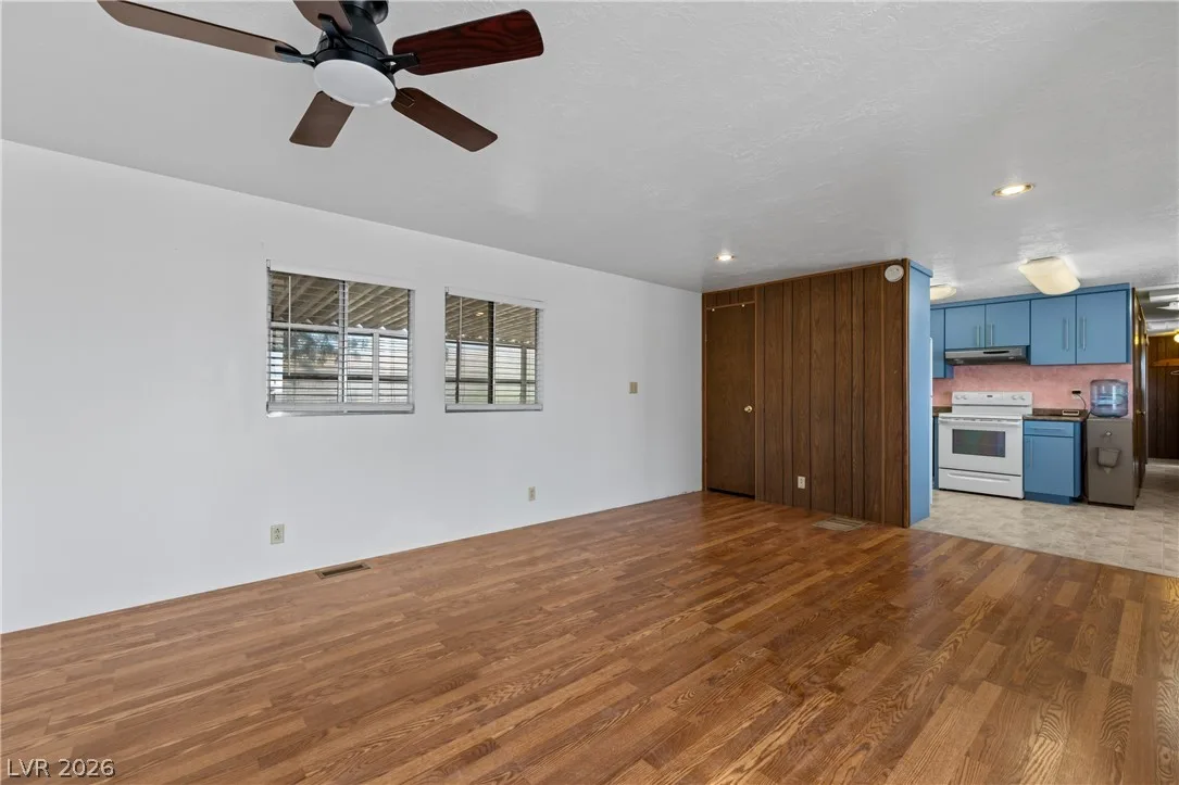 650 West McDonald Avenue — photo 3