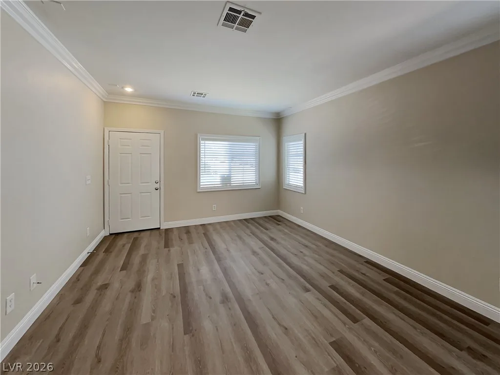 9436 Liquid Loco Street — photo 2