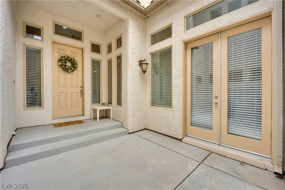 6330 Bellisima Street — photo 5