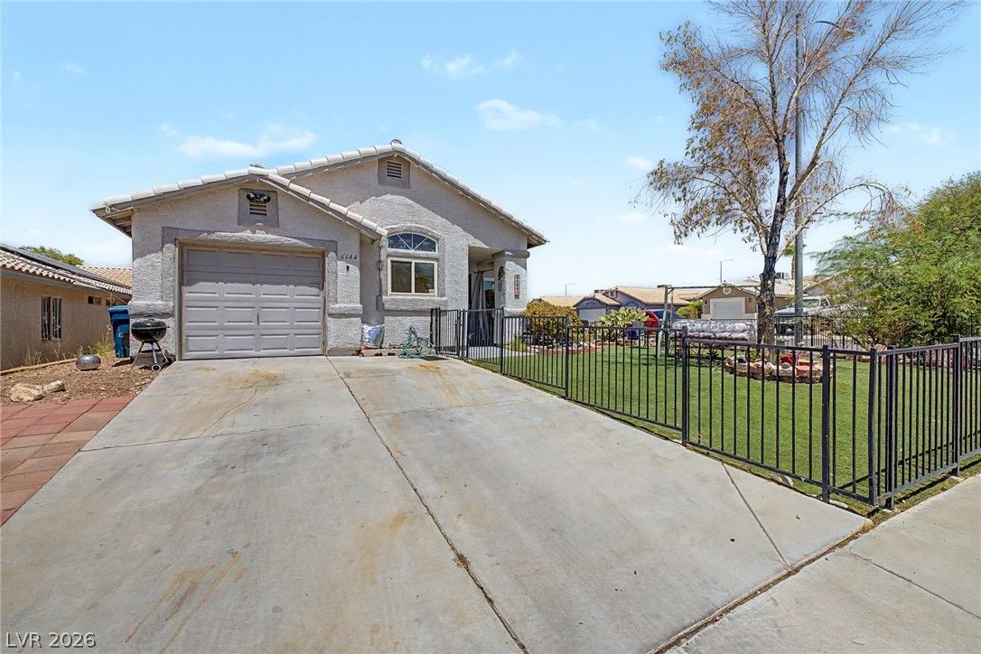 6644 Mount Dutton Drive — photo 2 of 26