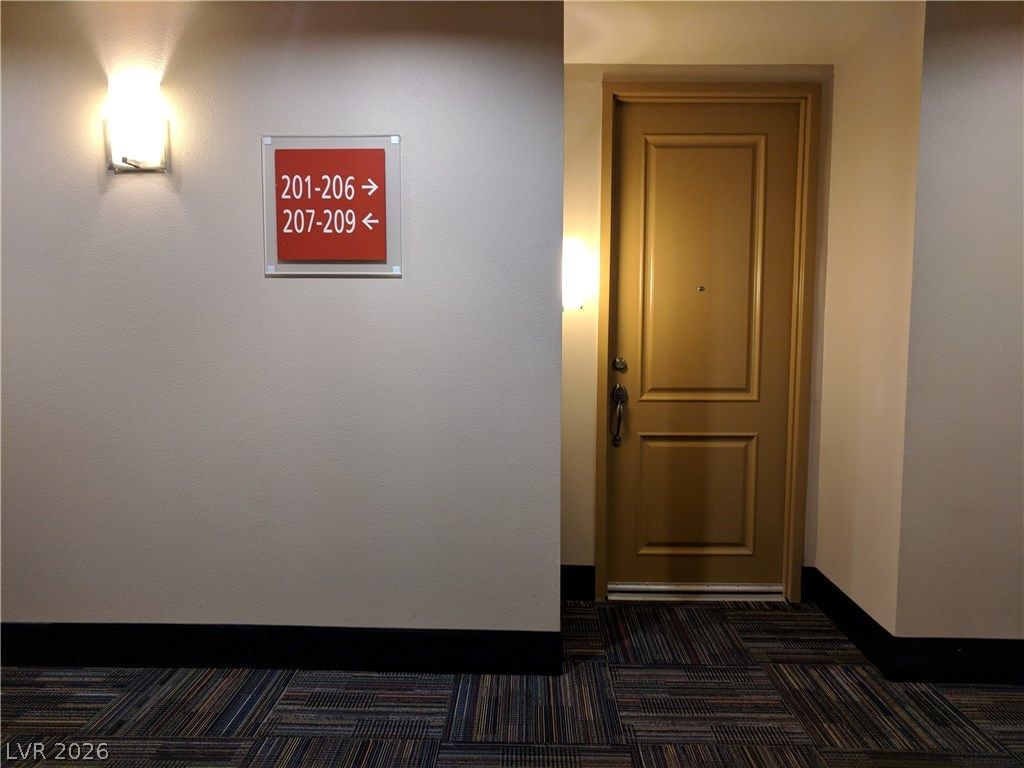 39 East AGATE Avenue 206 — photo 3