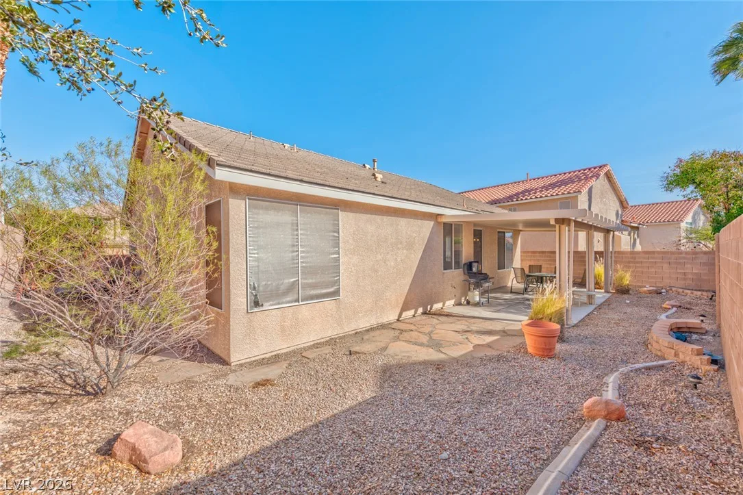 2317 Tilden Way — photo 3