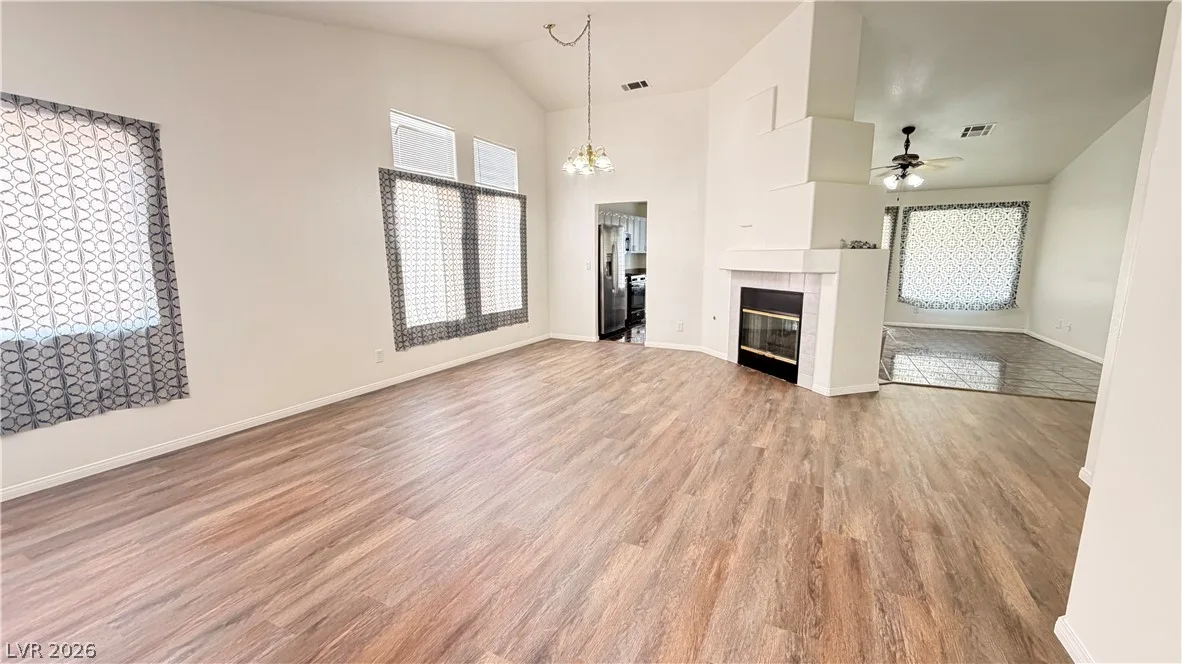 6263 DALBERGIA Avenue — photo 3