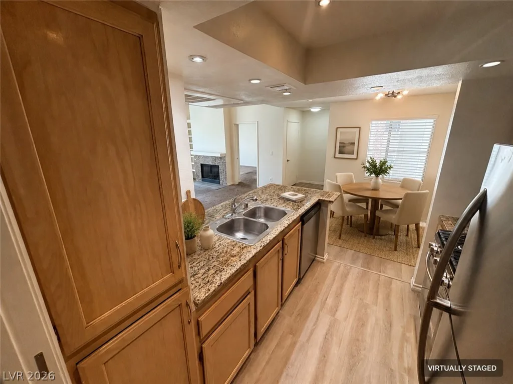 7100 PIRATES COVE Road 2041 — photo 5