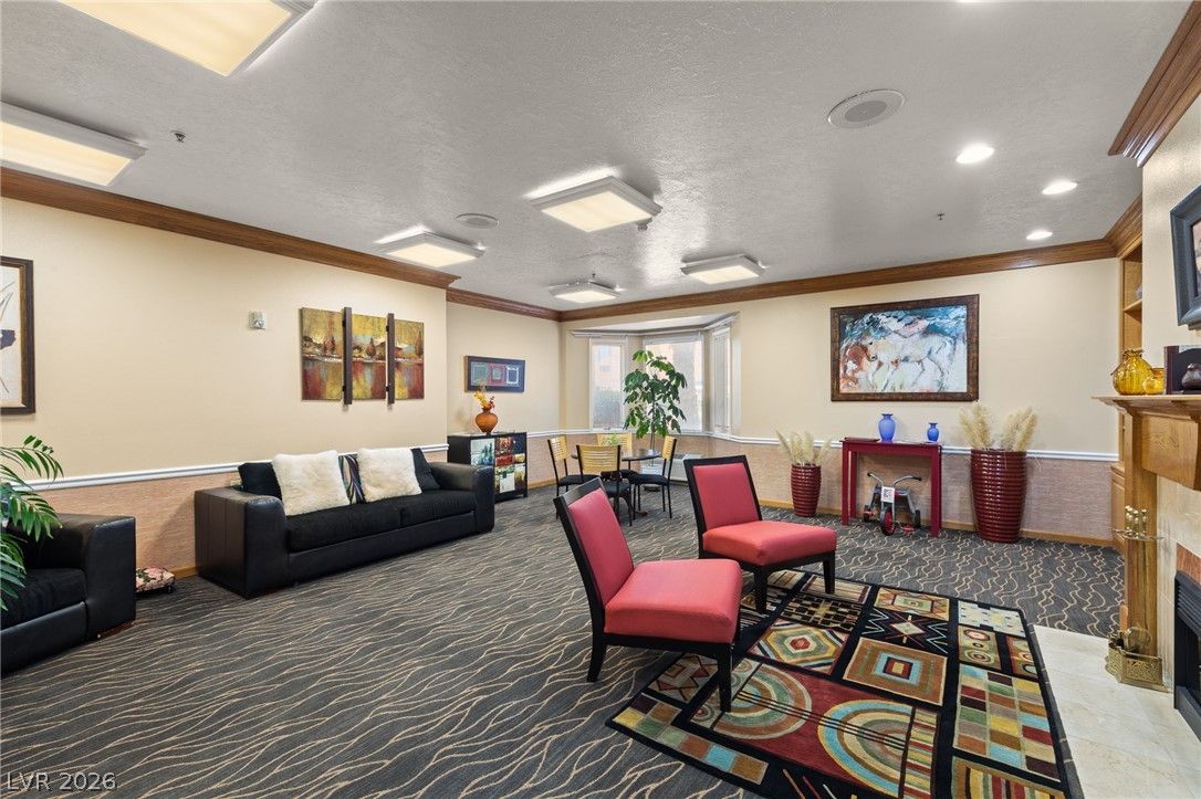 555 Highland Drive 119 — photo 4