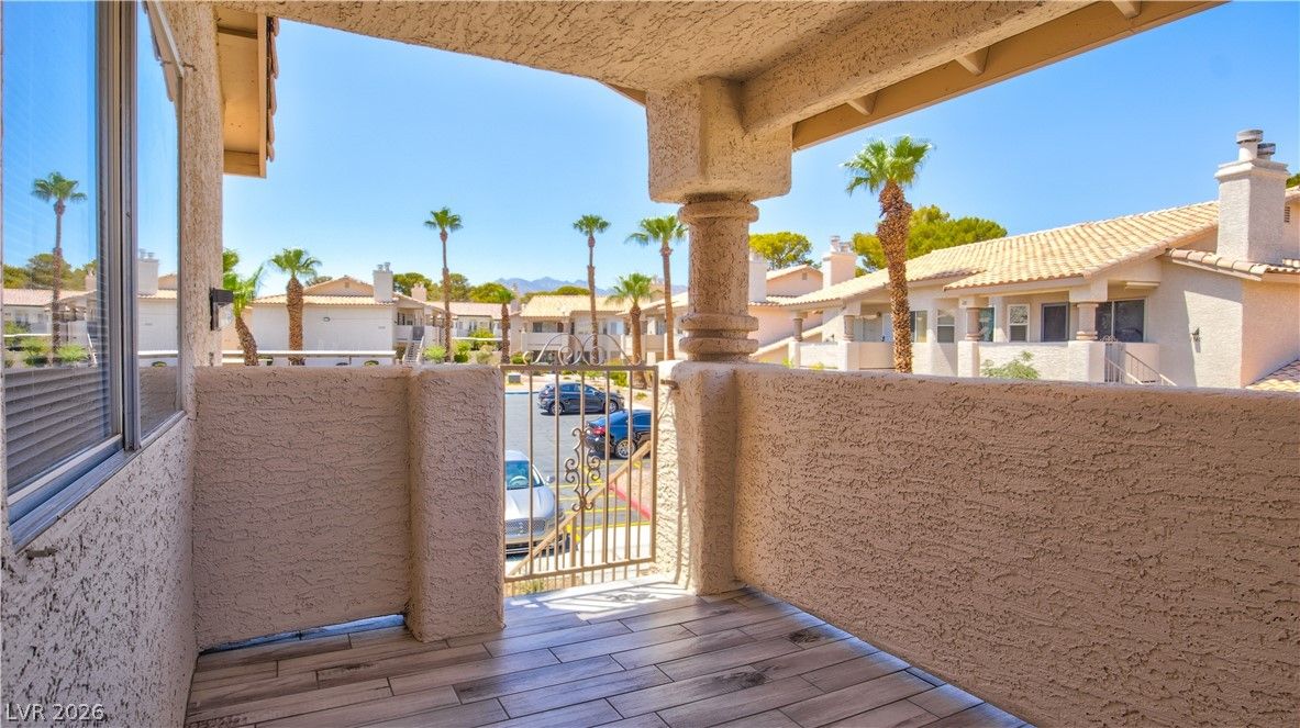 1332 Pinto Rock Lane 201 — photo 3 of 26