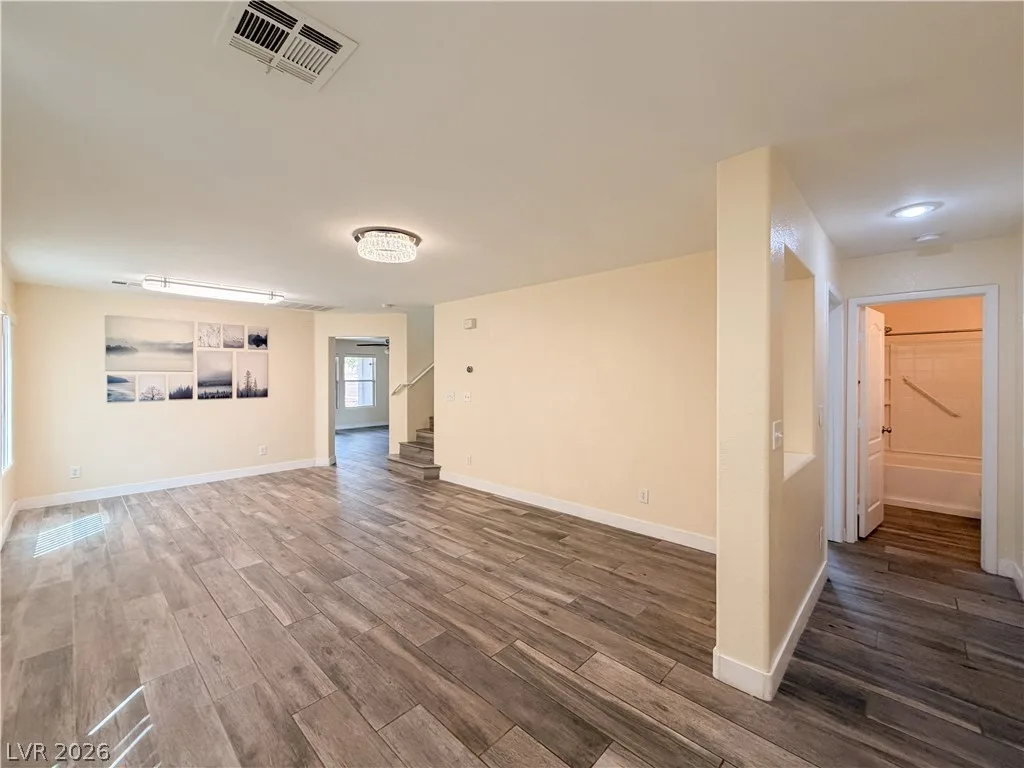 6204 Alpine Tree Avenue — photo 4