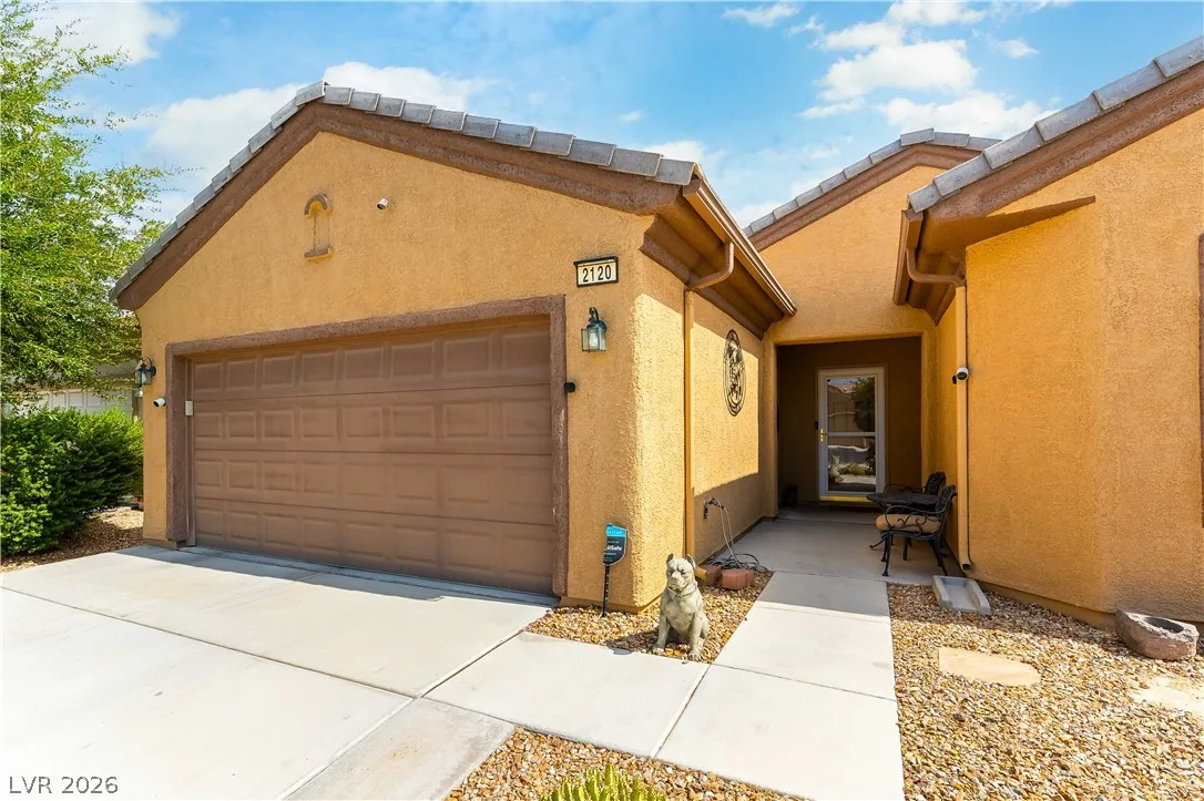 2120 Willow Wren Drive — photo 2