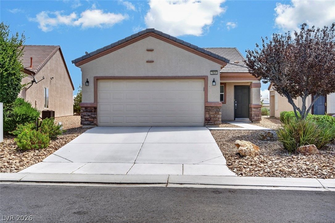 7820 Pine Warbler Way — photo 2