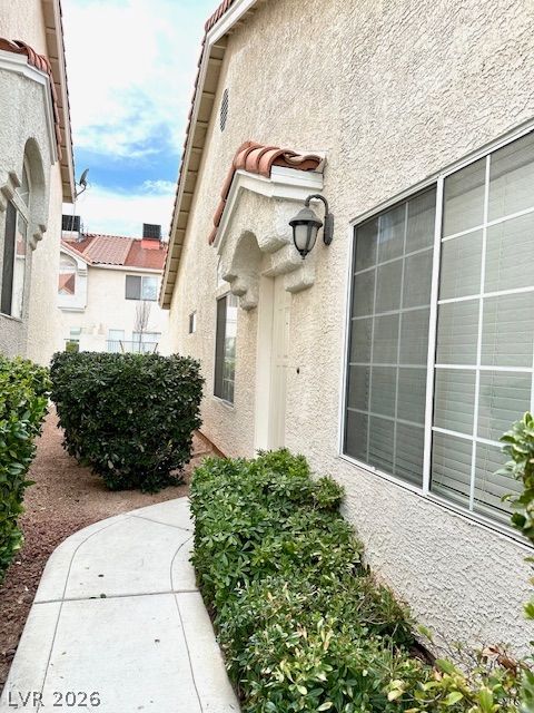 5255 Island Chain Road — photo 2