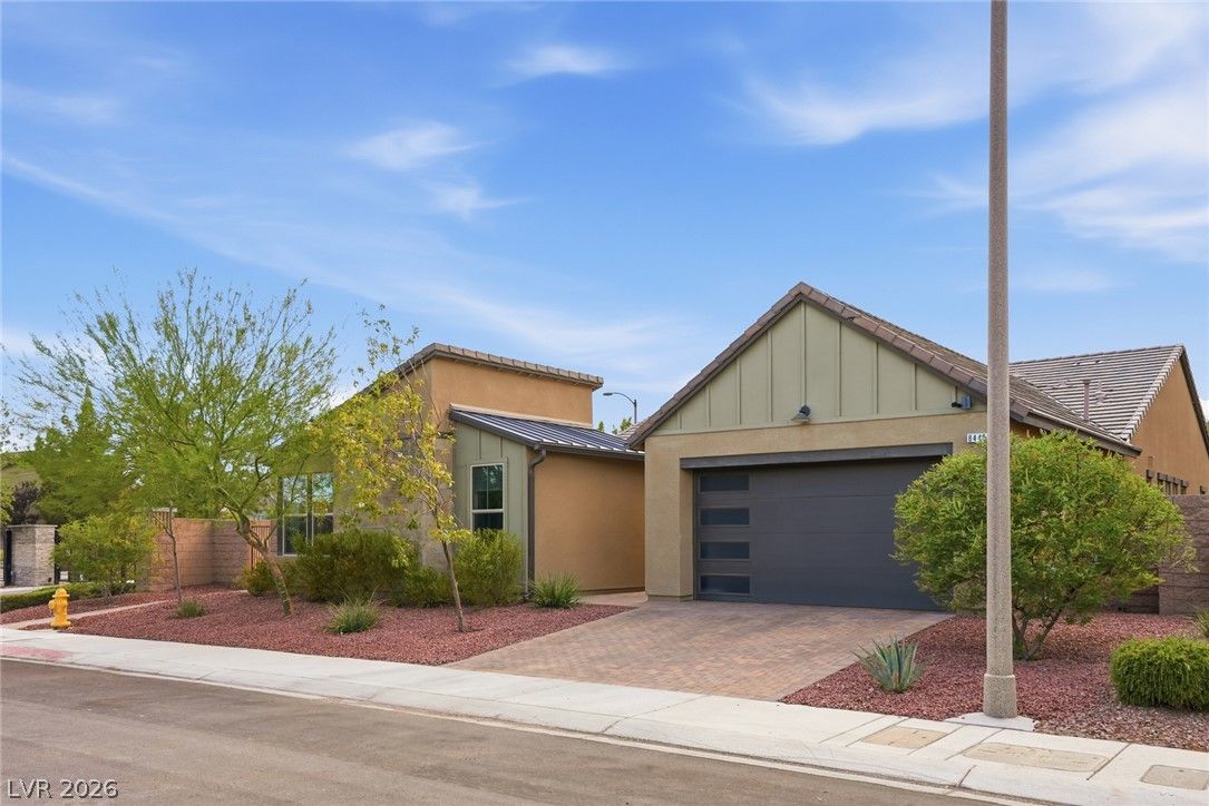 8445 Great Outdoors Street — photo 4