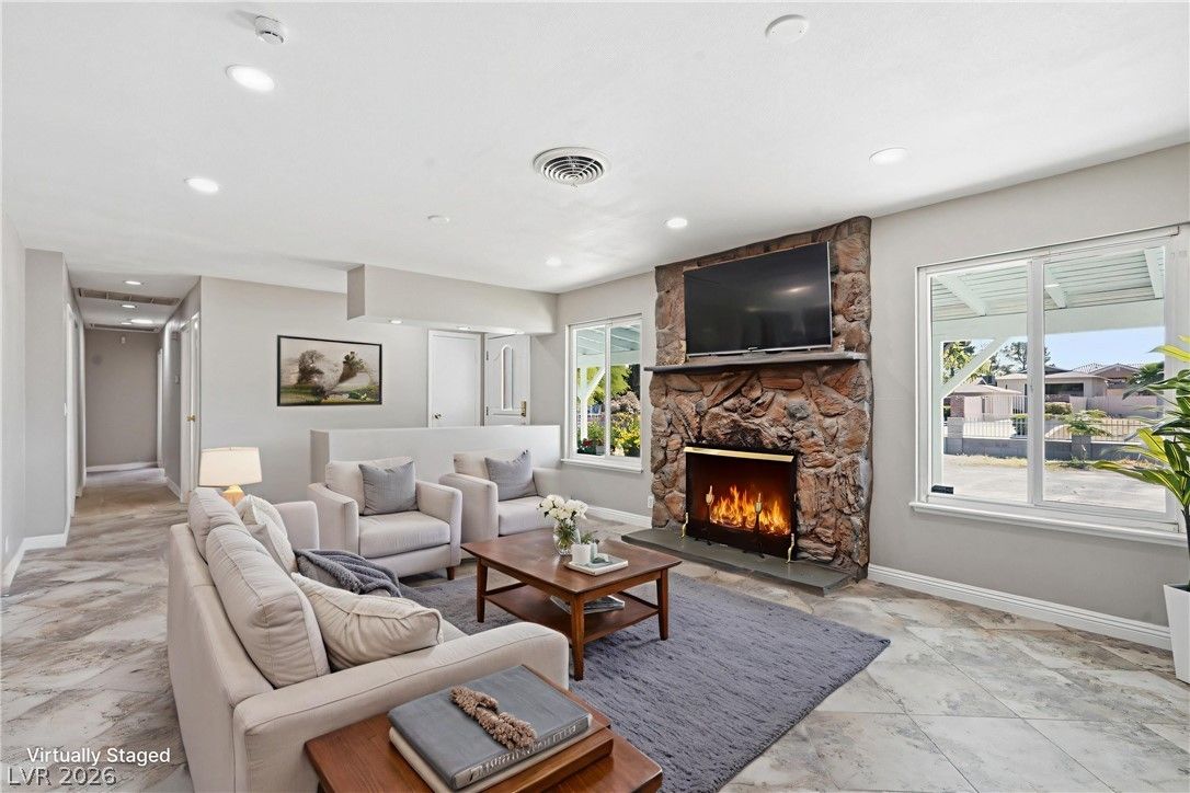 7989 Red Barn Drive — photo 2 of 29