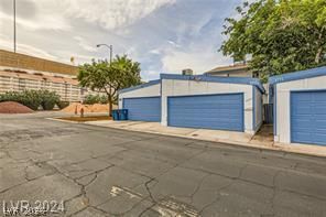 4232 Kona Coast Way — photo 3