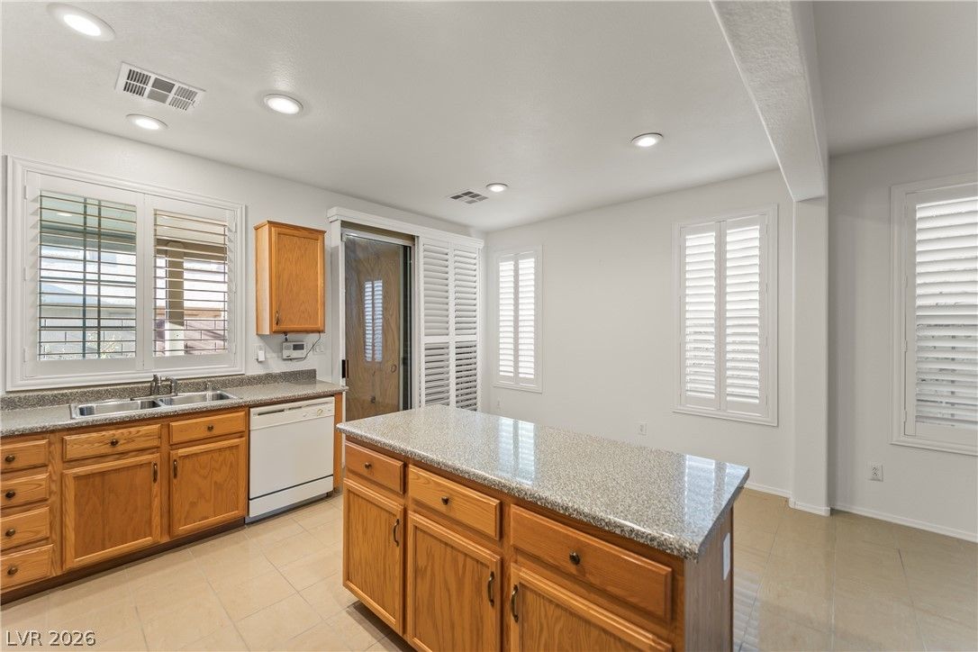 10291 Garden State Drive — photo 4