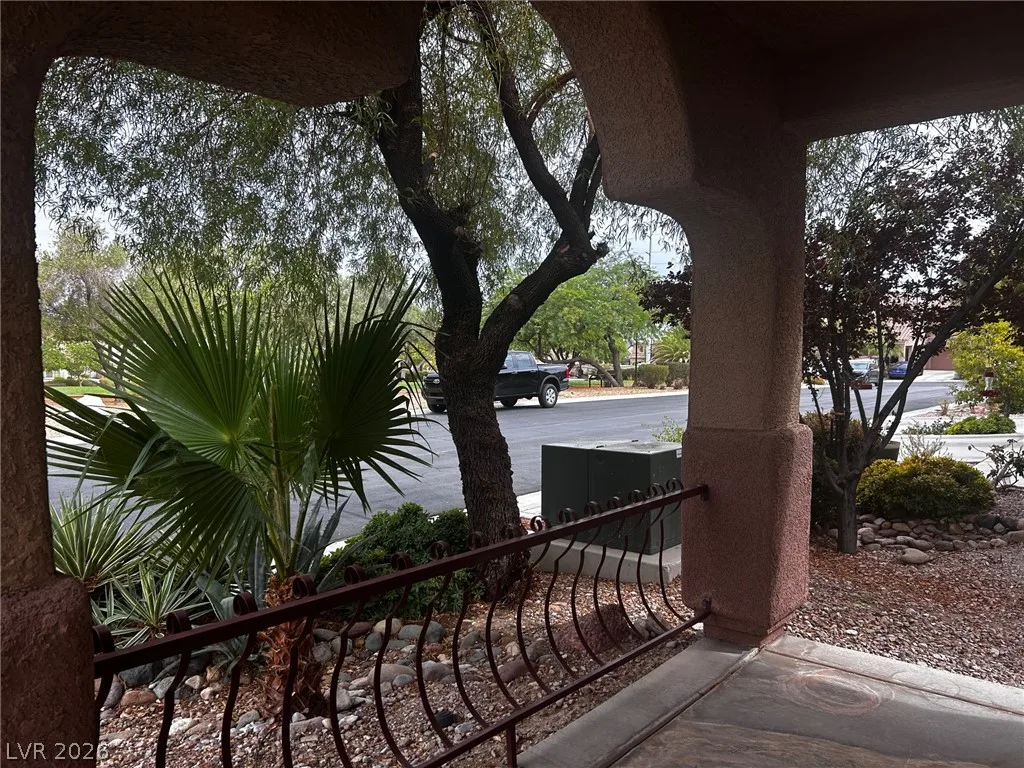 7633 Lani Dawn Street — photo 3