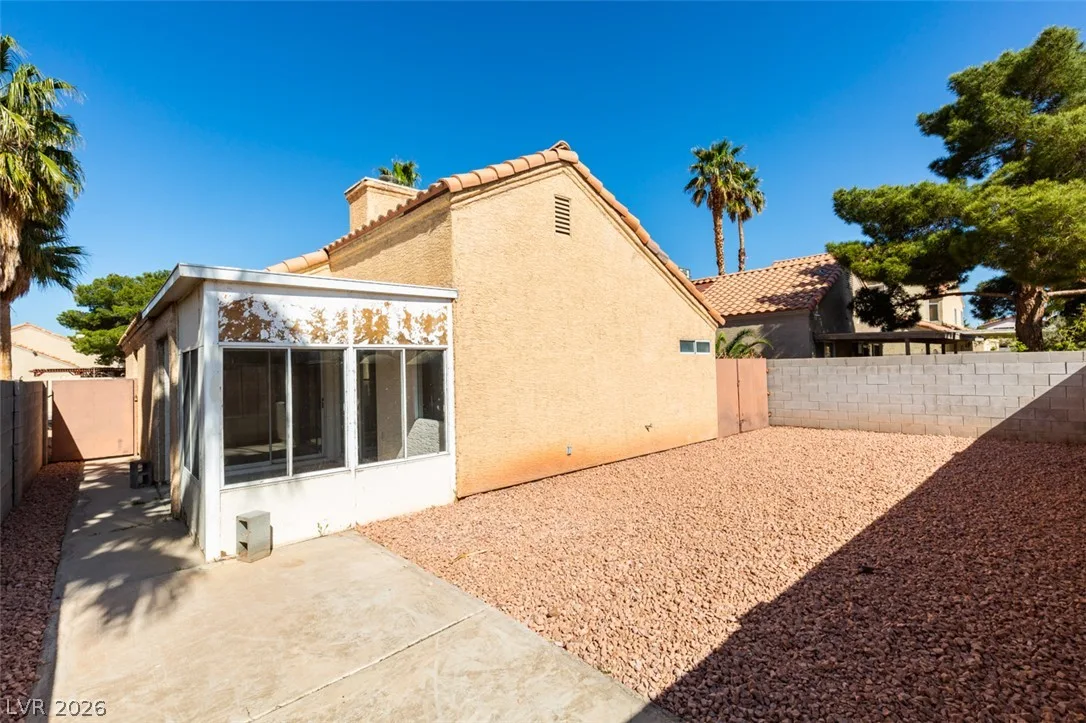 582 Searchlight Drive — photo 5