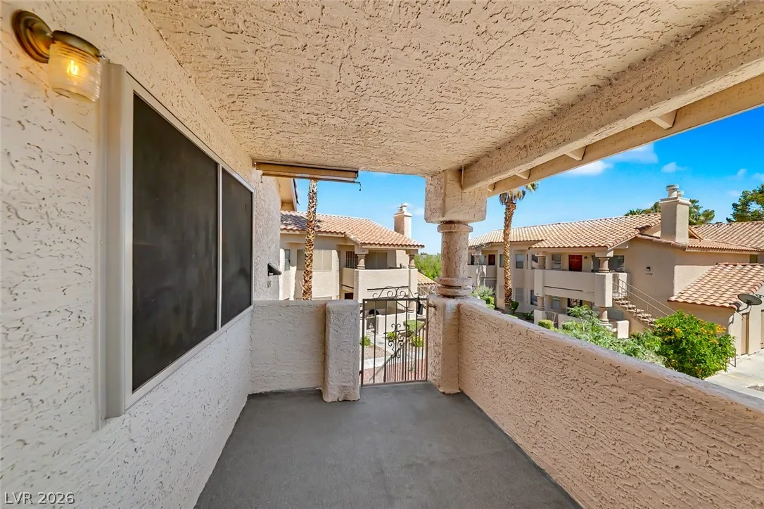 1340 Pinto Rock Lane 201 — photo 3