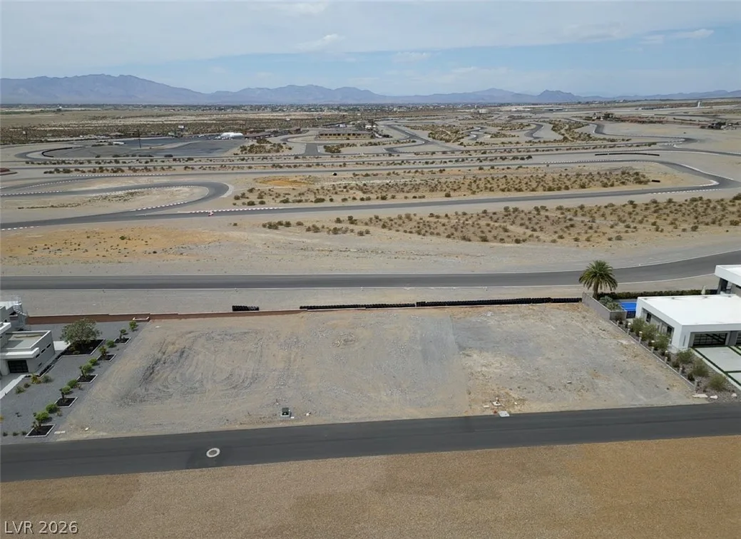 3340 South Spring Mountain Boulevard — photo 2