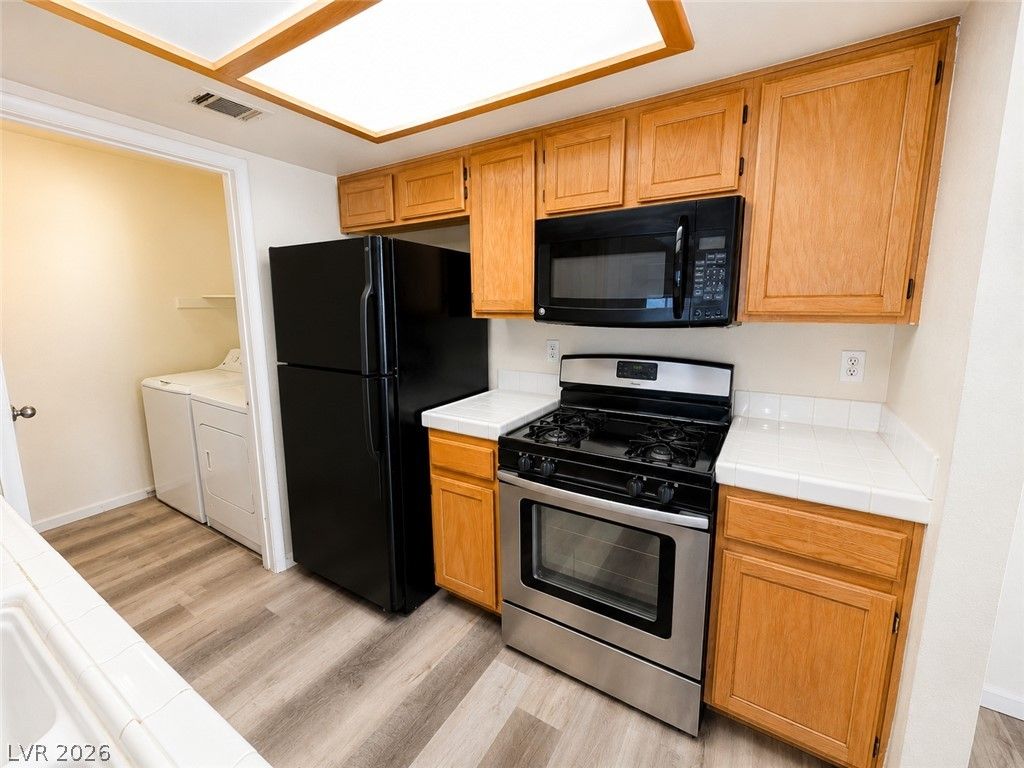 7100 Pirates Cove Road 2123 — photo 5