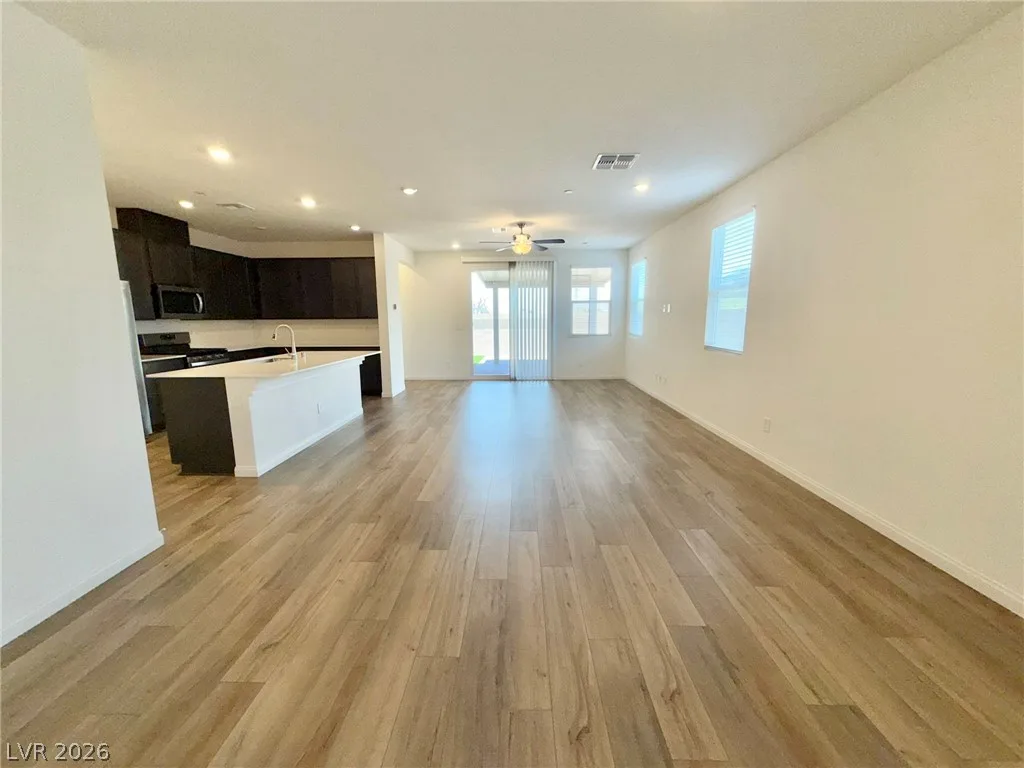 728 Wild Highlands Lane — photo 3