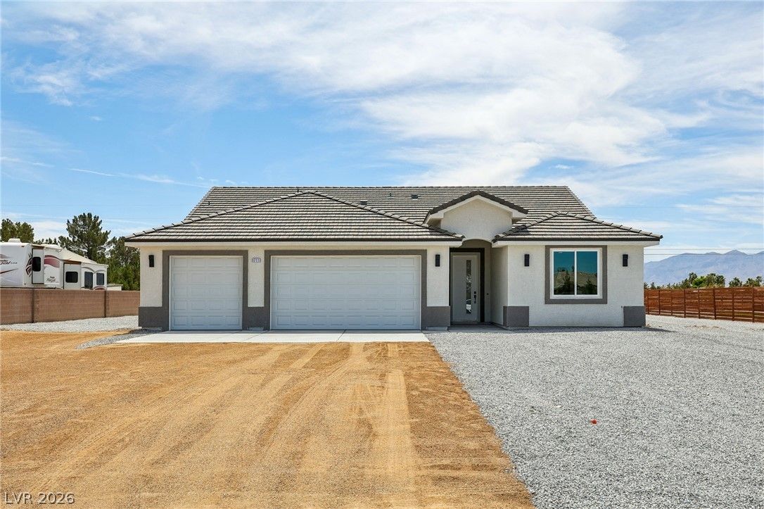 1520 East Cavalry Street — photo 5 of 35