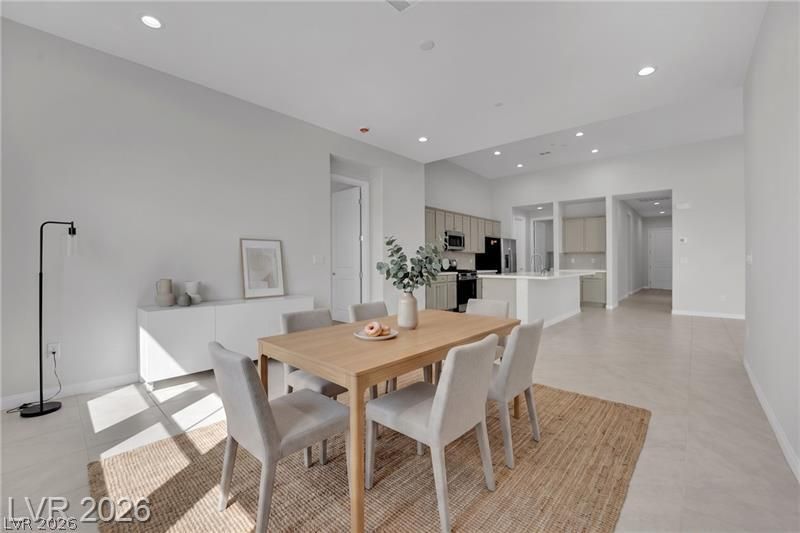651 Kroker Court — photo 4
