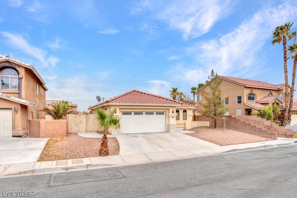 3726 Climbing Rose Street — photo 3 of 29