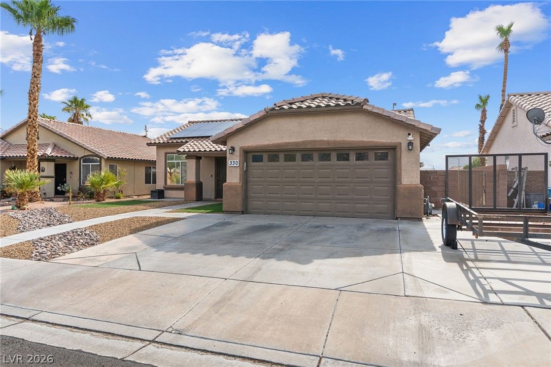 330 Desert Knolls Street — photo 3 of 35