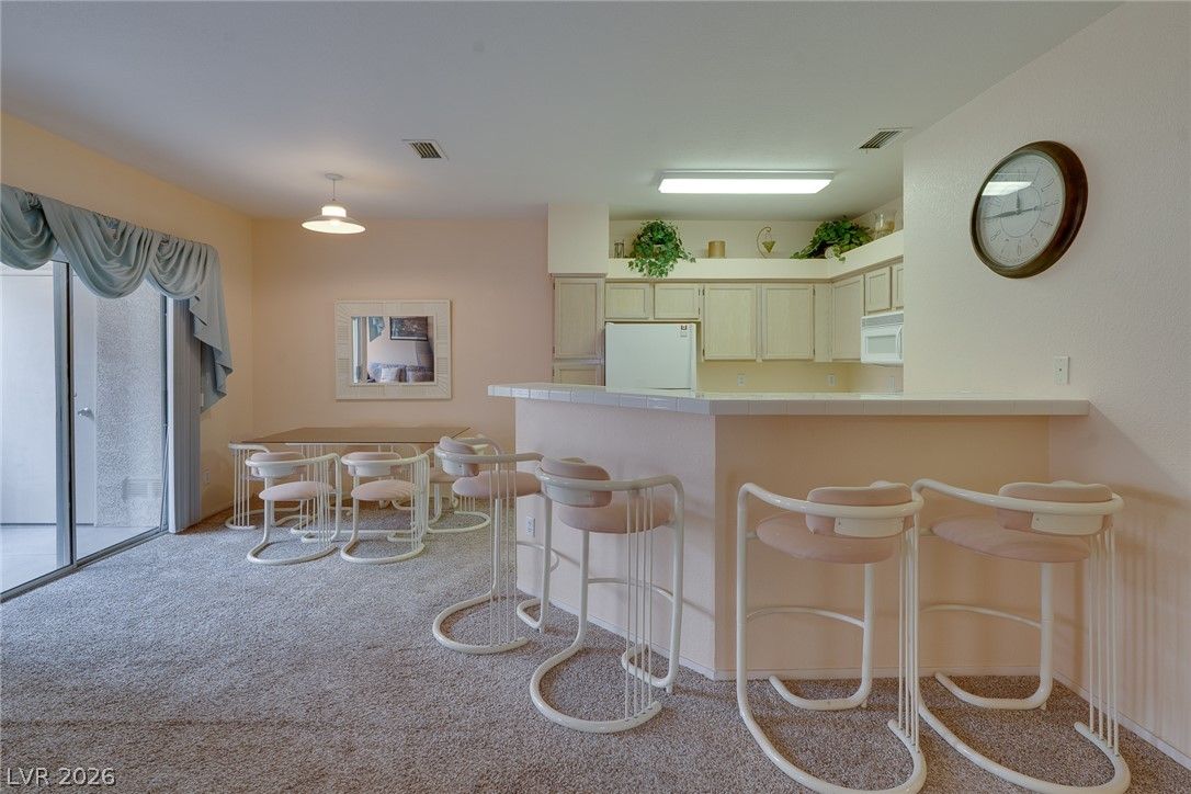 5415 West Harmon Avenue 1081 — photo 4