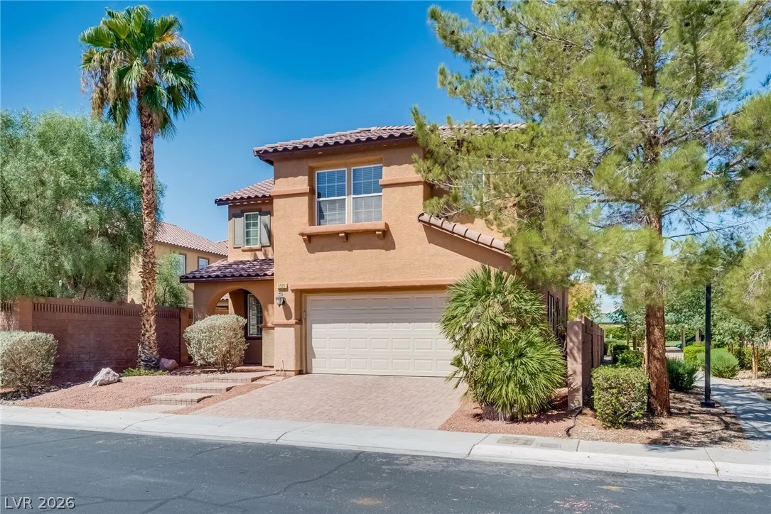 5525 Mesquite Creek Street — photo 3