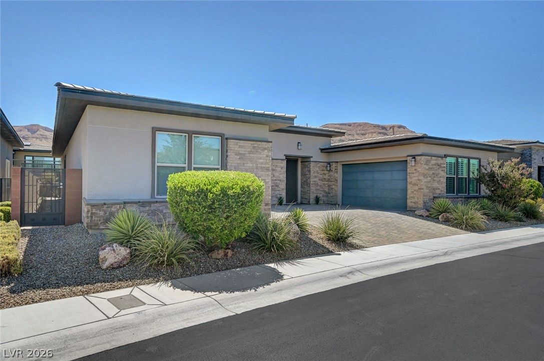 6709 Titanium Crest Street — photo 2