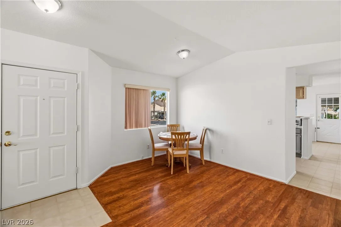 2250 Camel Mesa Drive — photo 4