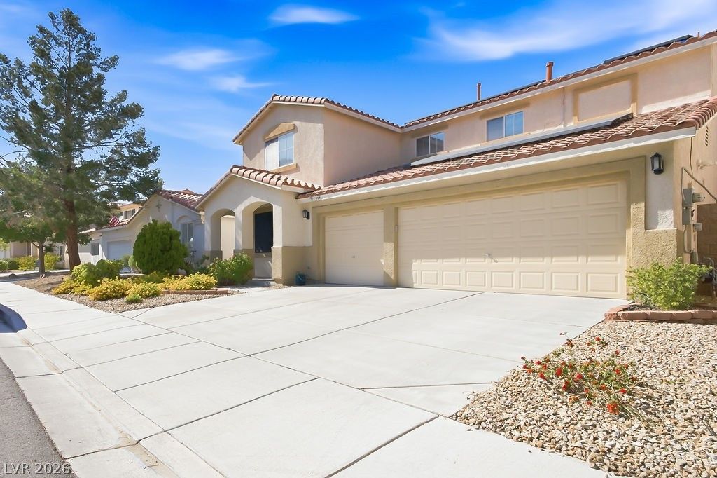 2376 Tilden Way — photo 3